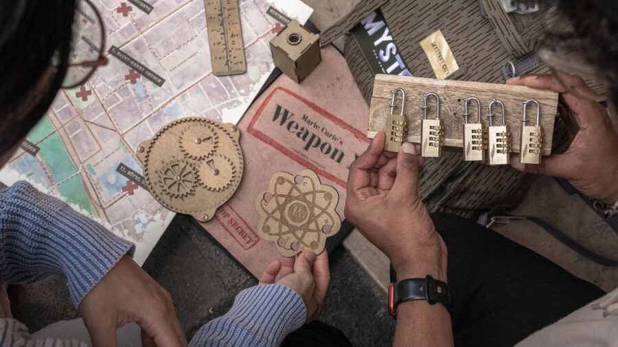 Paris: Treasure Hunt & Walking Tour "Marie Curie's secret" - The kind of Paris you see while chasing clues