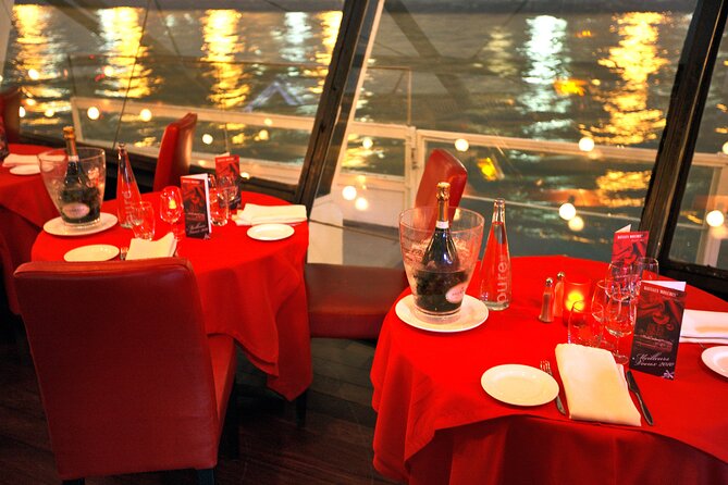Paris Valentine's Day Dinner Cruise by Bateaux-Mouches - Price and Value: What $266.25 Buys on the Seine