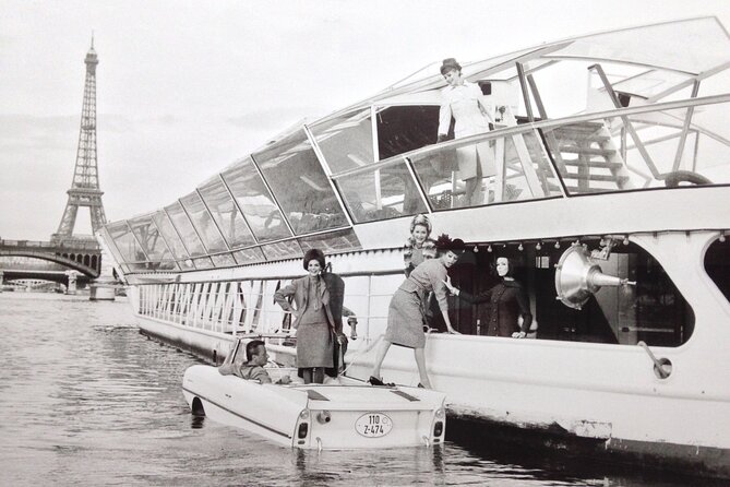 Paris Valentine's Day Dinner Cruise by Bateaux-Mouches - What Can Go Wrong: Seating Expectations and Overbooking Risk