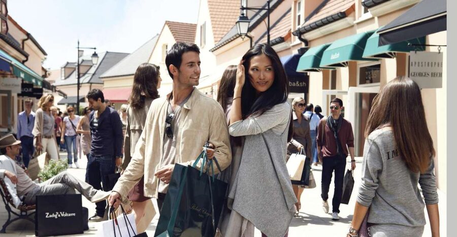 Paris: Vallée Village Outlet Shopping Day - Where Vallée Village Fits in Your Paris Plan
