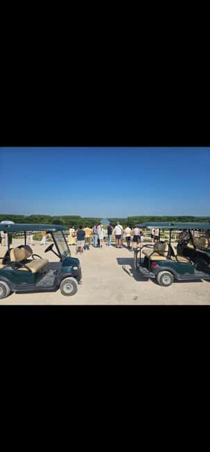 Paris: Versailles Golf Cart & Bike Tour with Palace Entry - Meeting at Place d’Arme and finding your group near the golden gate