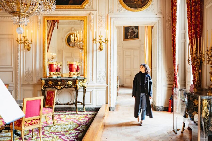 Paris: Versailles Palace and Gardens Full Access Ticket - Getting Around Inside the Domain (Without a Tour Guide)