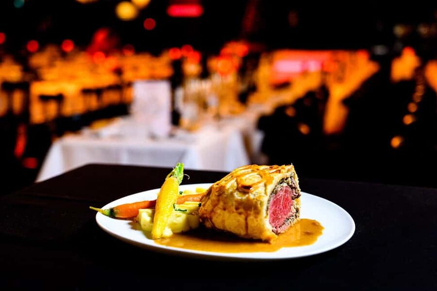 Paris: VIP Dinner and Cabaret Show at Paradis Latin - Price and Value, Is $330 Per Person Worth It?