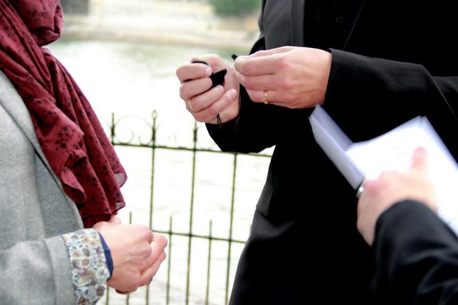 Paris: Wedding Vows Renewal Personal Photo or Video Shoot - Your Ceremony Reading: Your Words, Their Voice, Your Timing
