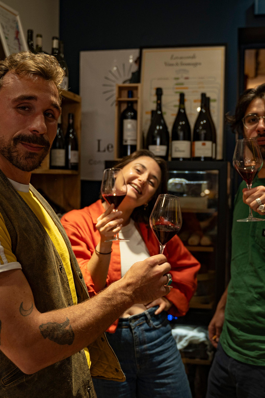 Paris : Wine and Whimsy, The wine tour of Montmartre - The Three Wine Stops, Where You Learn By Tasting
