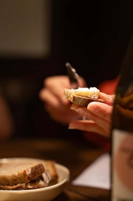 Paris : Wine and Whimsy, The wine tour of Montmartre - Price and Value: Is $125 Fair for This Tour?