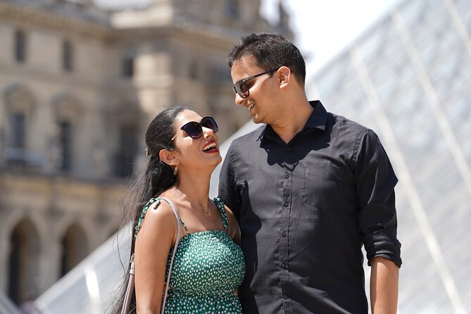 Paris: Your Own Private Photoshoot at Louvre Museum - Photos, delivery, and the three package choices