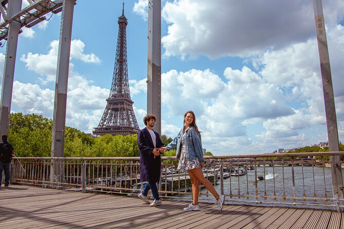 Paris: Your Own Private Photoshoot at the Eiffel Tower - Photographers and what people seem to love about them