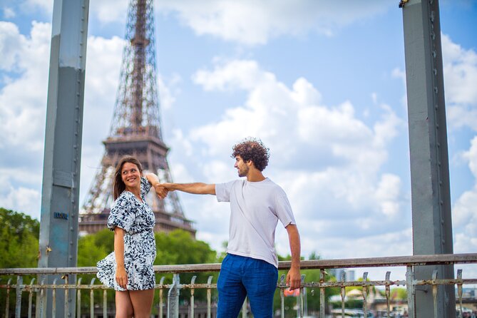 Paris: Your Own Private Photoshoot at the Eiffel Tower - What the 30-minute session feels like in real life