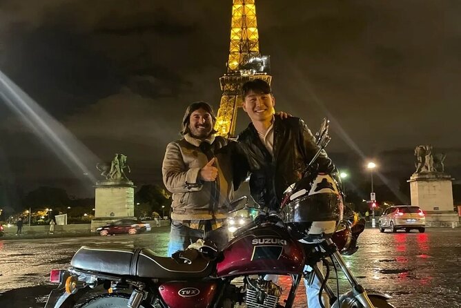 Parisian Monuments & Hidden Gems: A Thrilling Motorbike Tour - The Eiffel Tower stop: the best first look at Paris