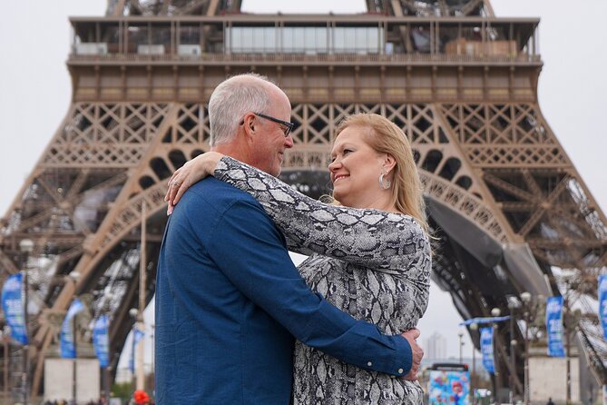 Photo Session in Paris - Photographer at the Eiffel Tower - Where you meet Phineas at Musée de la Marine (and why it helps)