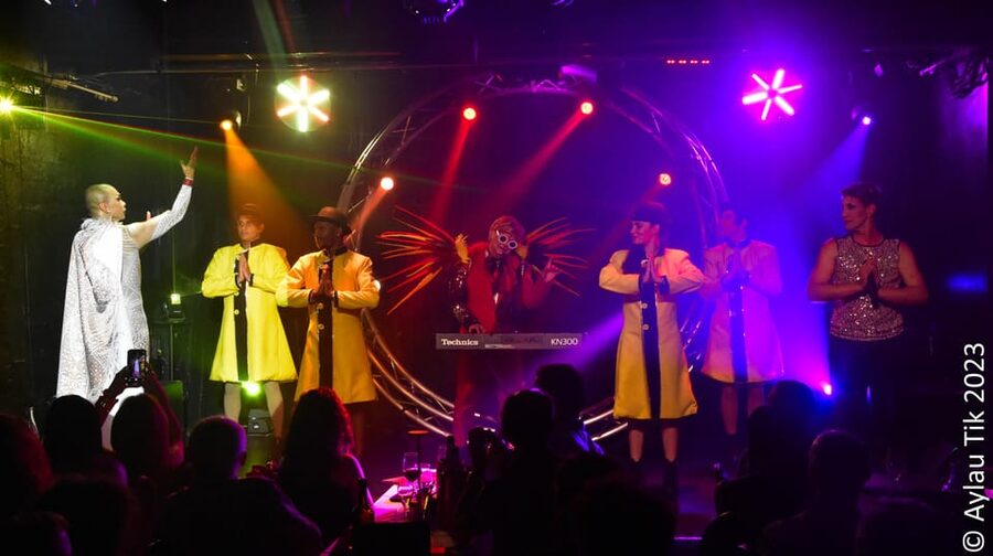 PRESTIGE DINER AND DRAG SHOW - Practical timing tips for a smooth night out