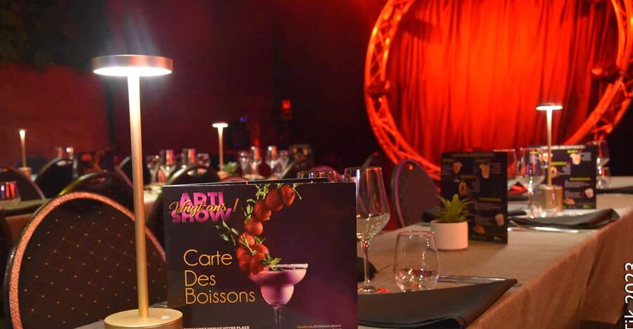 PRESTIGE DINER AND DRAG SHOW - Pre-show dinner at your table: what you get with Soirée tiers