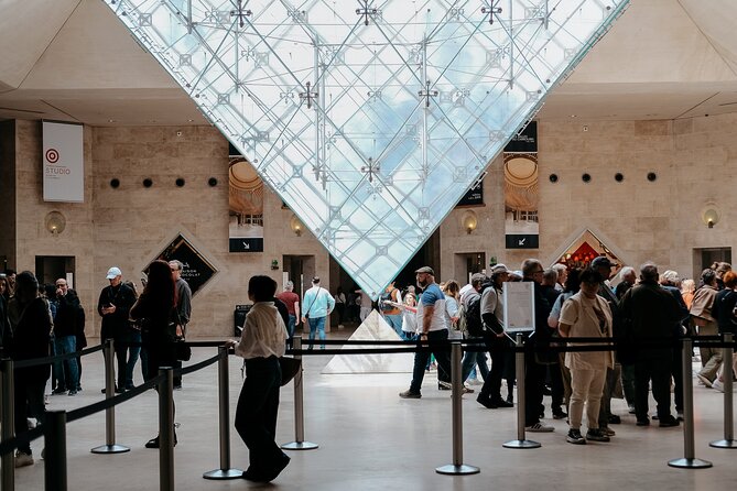 Priority ticket without waiting for the Louvre Museum - Best Fit for This Priority Louvre Entry