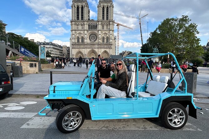 Private 2 - Hour Paris Landmarks Tour by Golf Cart Mini Moke - Louvre Area and Opéra Garnier: How the Photo-Stop Strategy Helps