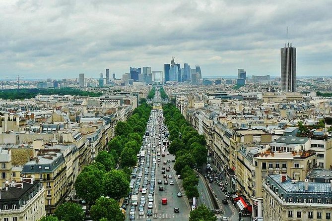 Private 4-hour city tour of Paris with driver and official guide - Price and what $600.70 per person actually covers
