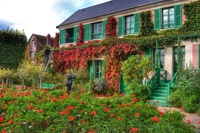 Private 5-hour Round Transfer to Giverny, Claude Monet museum from Paris - What’s Included, What’s Not: Build Your Day With Clarity