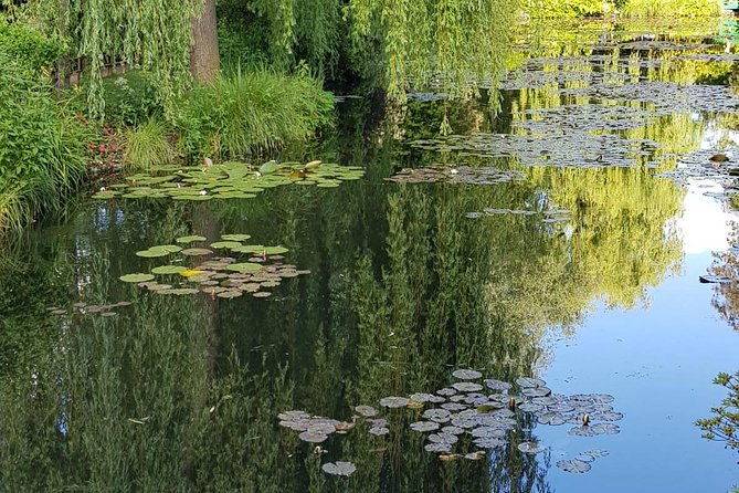 Private Car Trip to Giverny Garden from Paris - Entrance tickets, “no guide” reality, and how to stay happy