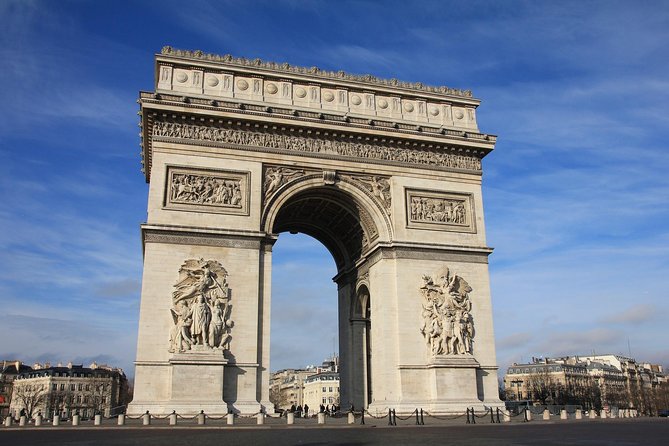 Private City Tour of Paris & River Cruise with Hotel Pick-Up - Vehicle Reality Check: Panoramic Roof, Air-Conditioned, and One Comfort Warning