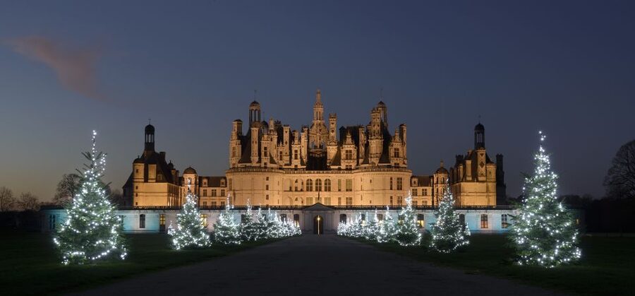 Private Day Tour to Loire Valley Castles & Wines from Paris - A private Loire day that starts with Paris pickup and morning tastes