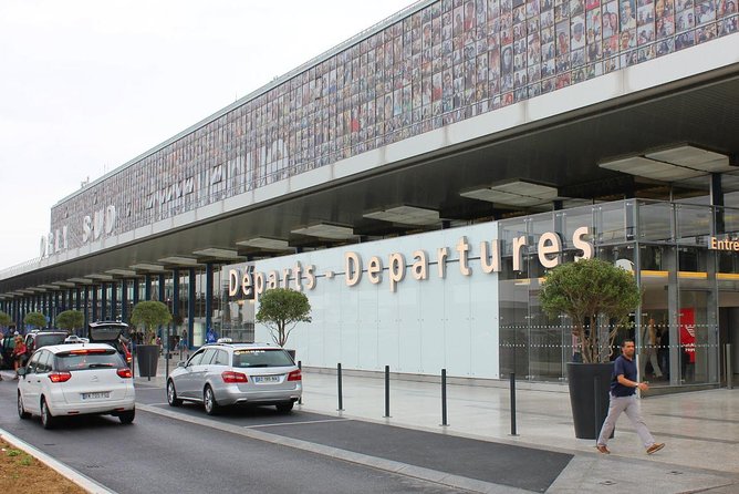Private departure transfer from Paris to Paris Orly Airport - Hotel Lobby Pickup in Paris, Where You Want It