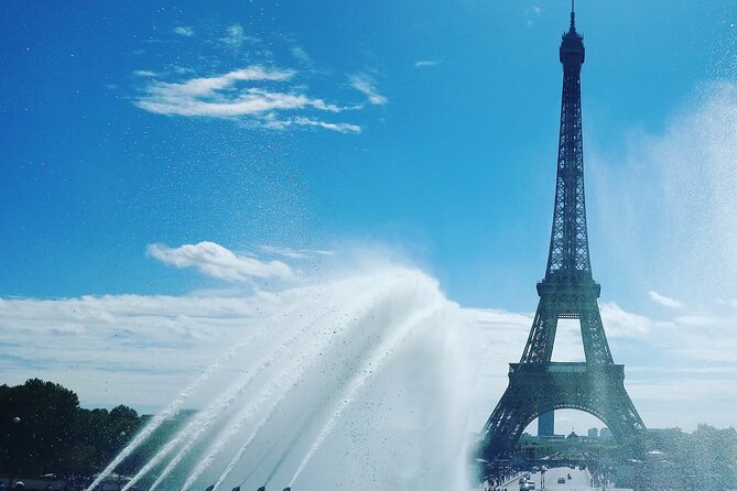 Private Eiffel Tower district walking tour with Rodin Museum - Food tastings and included drink: why this is better than random snacking