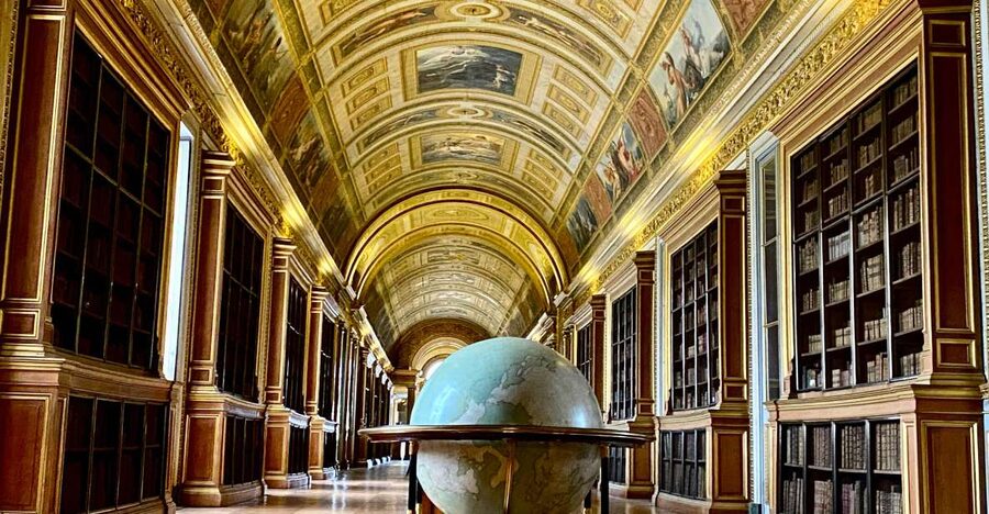 Private Fontainebleau, Versailles, Trianon from Paris - Versailles Palace: Skip the Line, Then Take Your Time