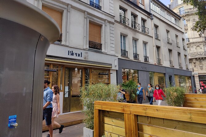 Private Full Day Paris trip including Louvre and Versailles with Pickup - Hôtel de Ville, Le Marais, and the Latin Quarter: Central Paris on Foot