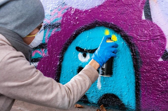 Private Graffiti Workshop - Who should book this graffiti workshop, and who should skip it