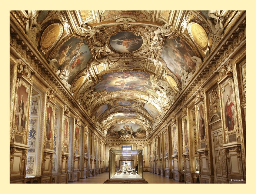 Private Guided Tour, The Louvre by night ! - Meeting at the Pyramid: start point and first 10 minutes
