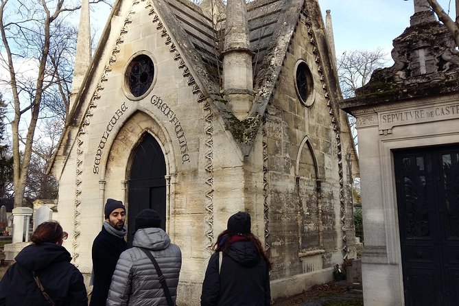 Private Guided Tour to Père Lachaise Cemetery in Paris - Tour logistics that affect your comfort (and your wallet)