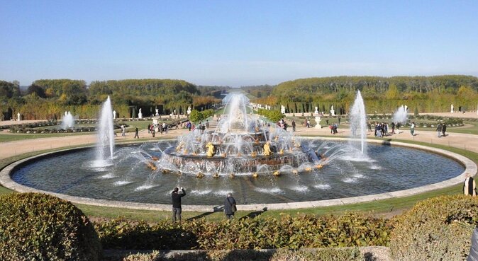 Private Half-Day Trip to Versailles from Paris with Macarons - The Palace of Versailles in 90 minutes: the rooms that explain the court