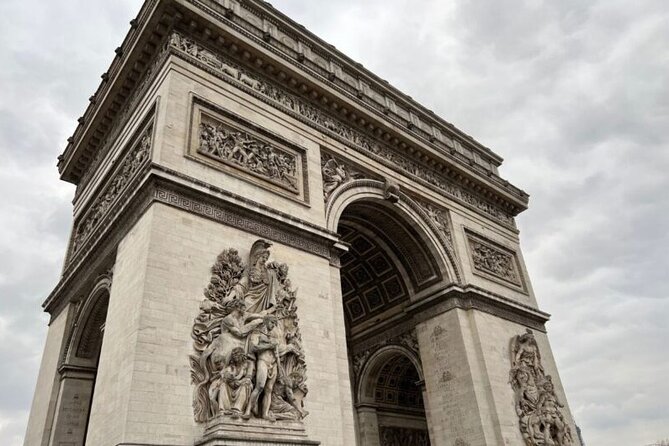Private Highlights of Paris Tuk-Tuk Experience - Les Invalides and Napoleon’s golden-dome moment