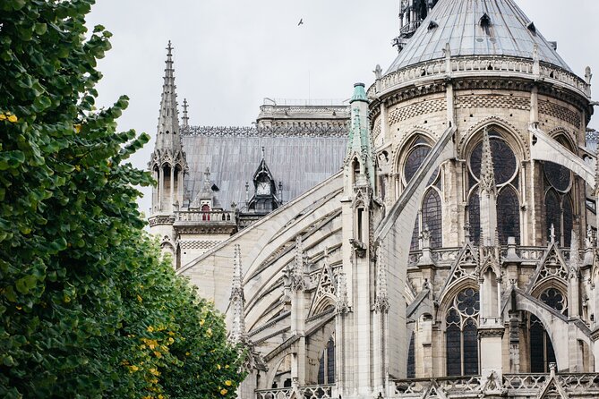 Private Historical Tour of Notre Dame - Point Zero and Charlemagne: When the Cathedral Becomes a Timeline
