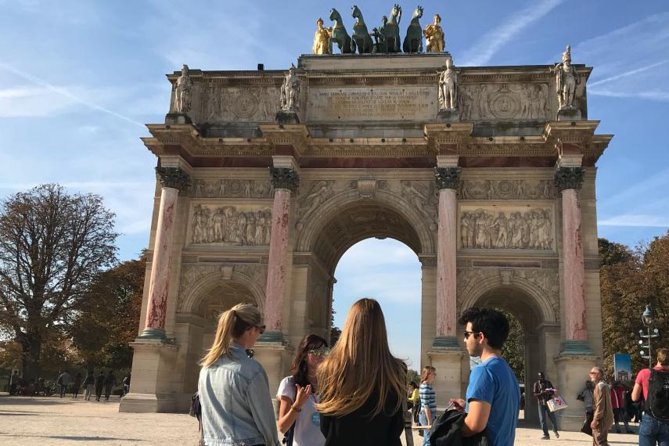 Private Louvre Teens Tour - Price and what you get for $799.01 per group up to 4