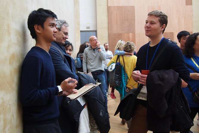 Private Louvre Teens Tour - Where the hunt leads you: highlights without the overwhelm