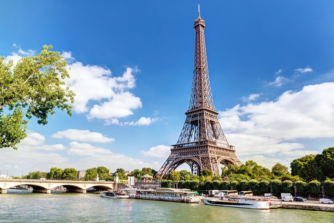 Private One Way Paris Airport (CDG-ORLY) Transfer Sedan From or To Paris - What you will experience with the driver
