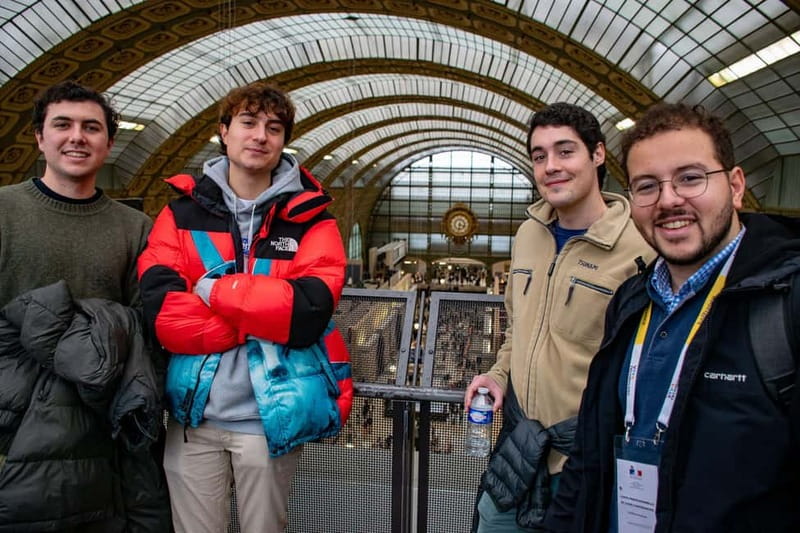 Private Orsay Museum Tour: 2h Highlights w/ Monet & Van Gogh - Languages, private group size, and who this tour suits best