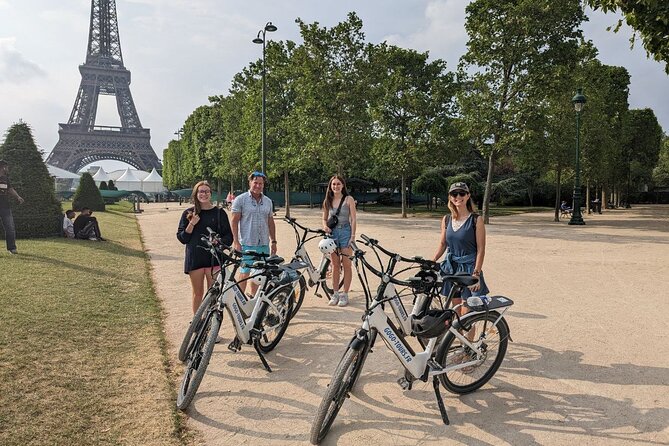 Private Paris E-bike city highlights tour - What You’ll Actually Feel While Riding