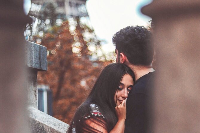 Private photo session with a professional in Paris - Price and value: how $103.18 per person fits a Paris memory