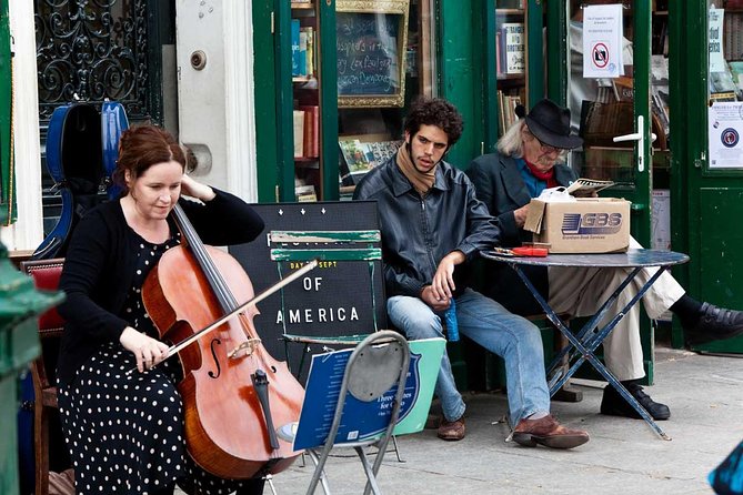 Private Photography Walking Tour of Paris: Latin Quarter or Montmartre - Should You Book This Private Paris Photo Tour?