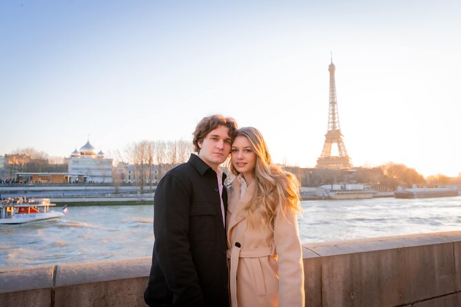 Private Professional Photoshoot near the Eiffel Tower in Paris - Meeting at Port de Suffren, and How to Plan Your Arrival
