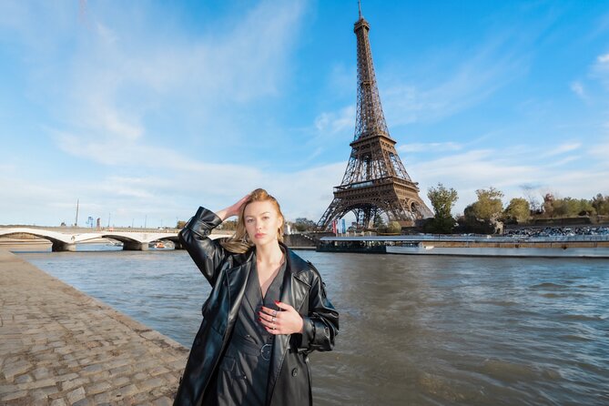 Private Professional Photoshoot near the Eiffel Tower in Paris - Weather Matters More Than You Think