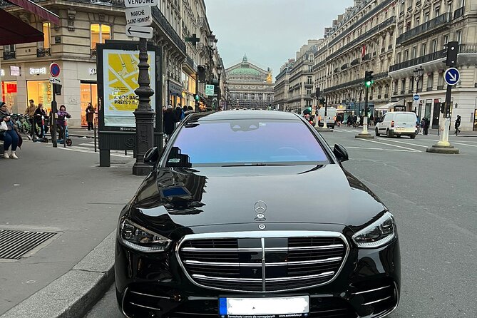 Private round trip transfer from/to Paris airports - How the Pickup Works at Paris Airports