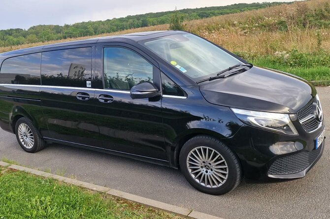 Private round trip transfer from/to PARIS <=> DISNEYLAND - Price and Value: Why This Can Be Worth It