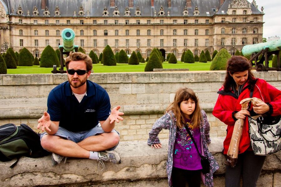 Private Secrets of Paris Bike Tour - Historic walls and tiny clues, when Paris tells stories in small places