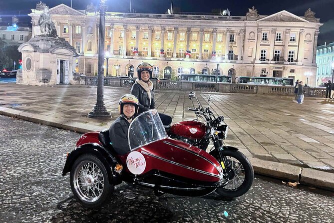 Private Sidecar Tour of Paris at Night with drinks - The route: from Place de la Concorde to Eiffel Tower sparkle