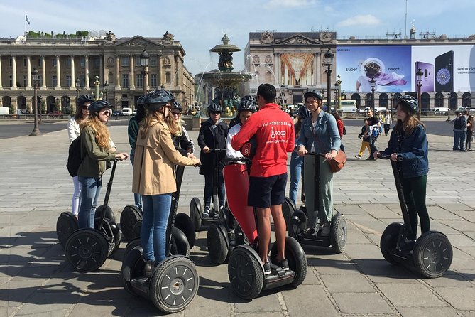 Private Tour: Discover Paris with Local, 3 hours on a Segway - Guides, safety, and the feel of a private ride