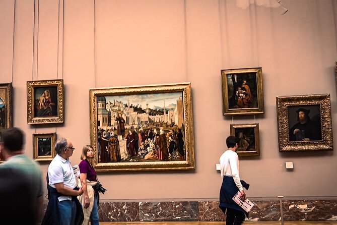 Private Tour, Luxury Eiffel Tower Lunch, Seine Cruise & Louvre - Louvre Museum time: smart guidance, then you go explore