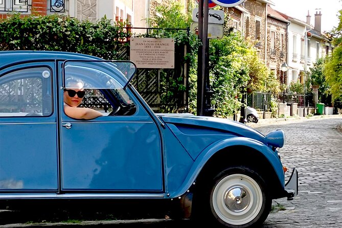 Private Tour of Paris in a convertible citroën 2CV - Price and timing: getting value for up to 3 people